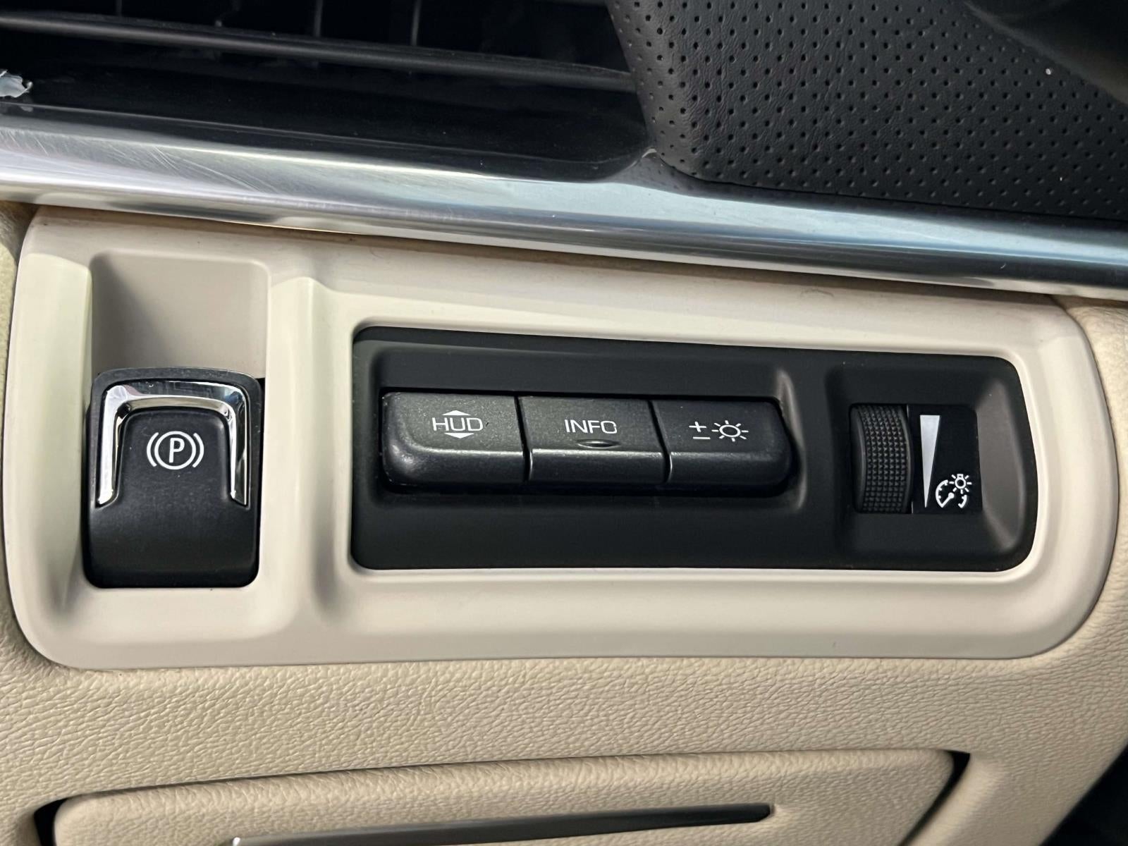 2013 Cadillac XTS Platinum