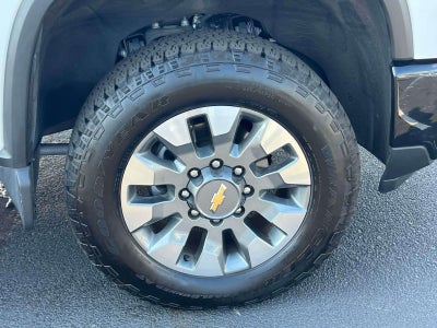 2025 Chevrolet Silverado 2500HD 4WD Crew Cab Standard Bed Custom