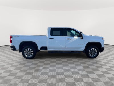 2025 Chevrolet Silverado 2500HD 4WD Crew Cab Standard Bed Custom