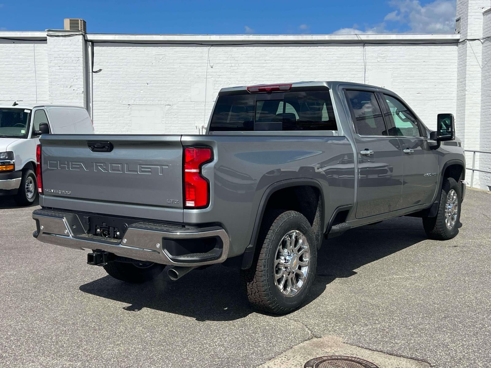 2026 Chevrolet Silverado 2500HD Crew Cab, Standard Bed, LTZ, 4WD