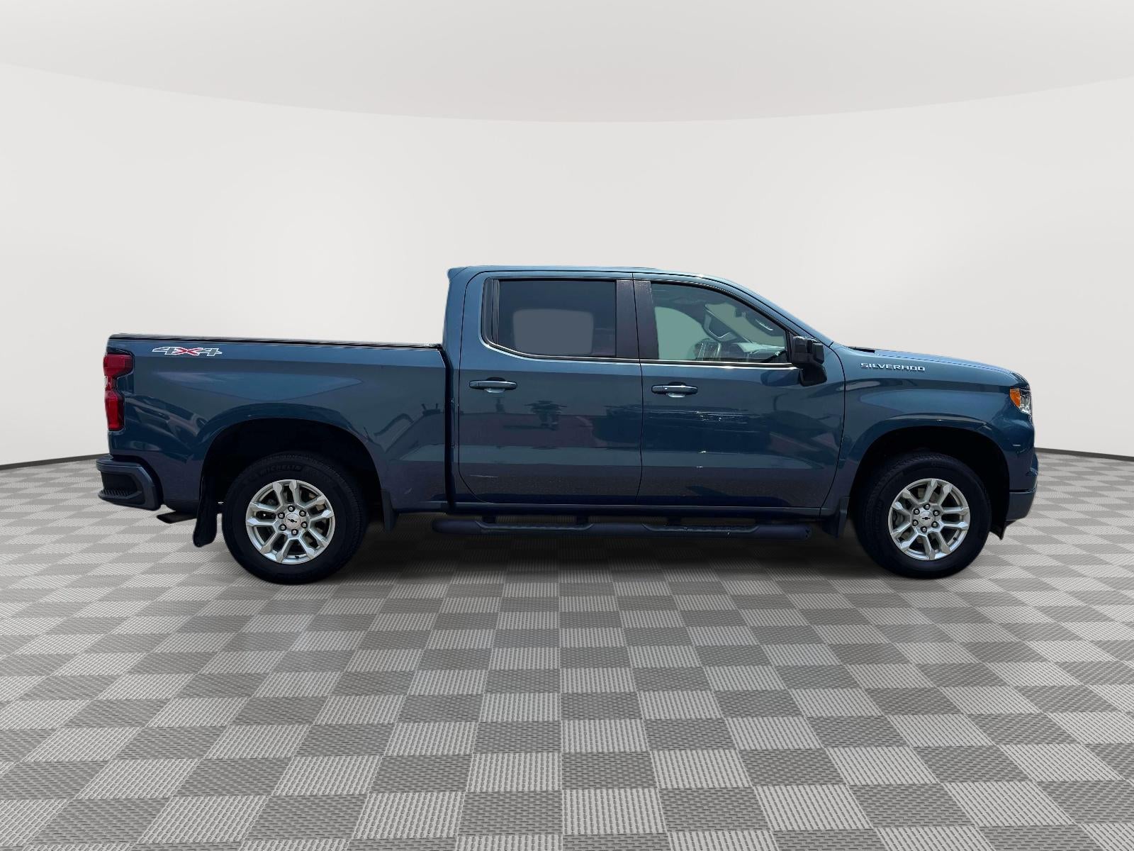 2024 Chevrolet Silverado 1500 4WD Crew Cab Short Bed RST