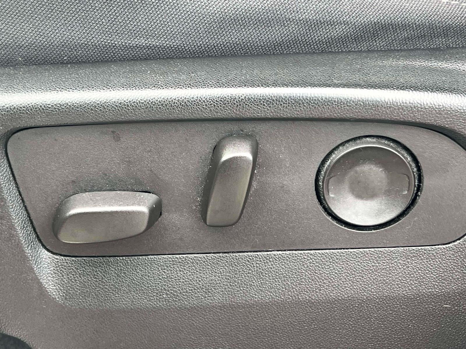 2023 Chevrolet Silverado 1500 4WD Crew Cab Short Bed RST