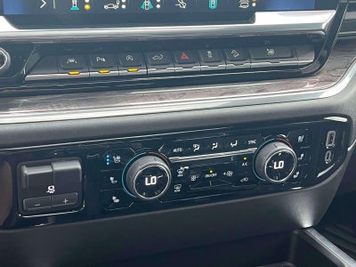 2023 Chevrolet Silverado 1500 4WD Crew Cab Short Bed LTZ