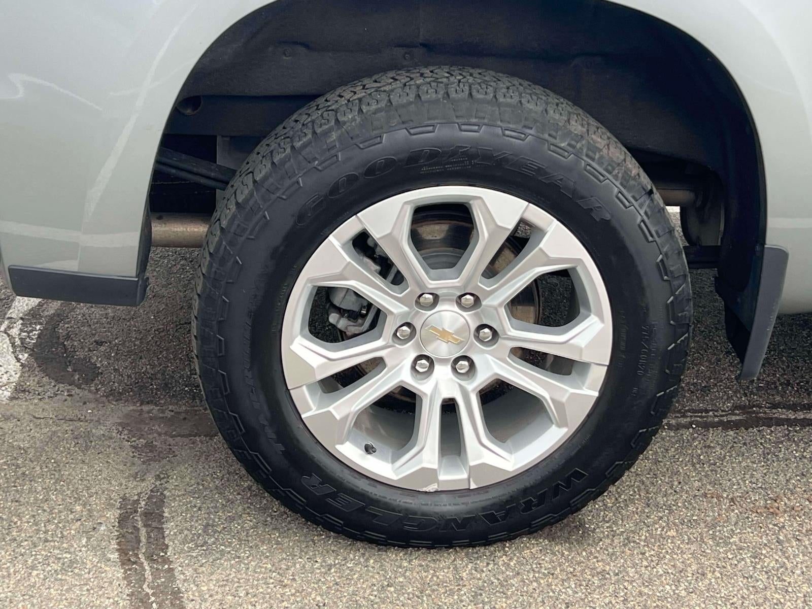 2023 Chevrolet Silverado 1500 4WD Crew Cab Short Bed LTZ