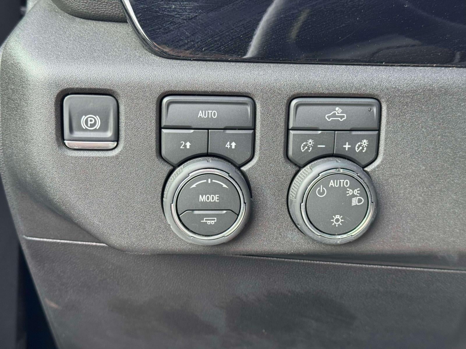 2026 Chevrolet Silverado 1500 4WD Crew Cab Standard Bed LT