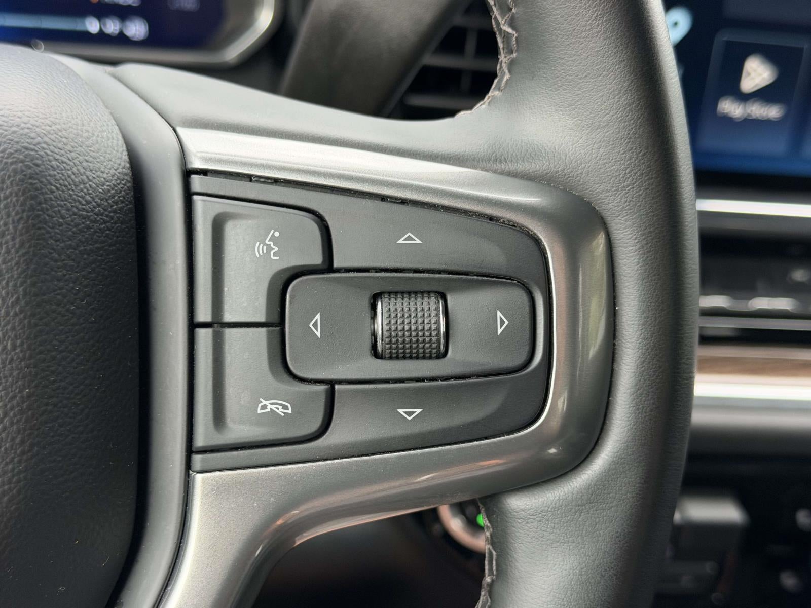 2026 Chevrolet Silverado 1500 4WD Crew Cab Short Bed RST