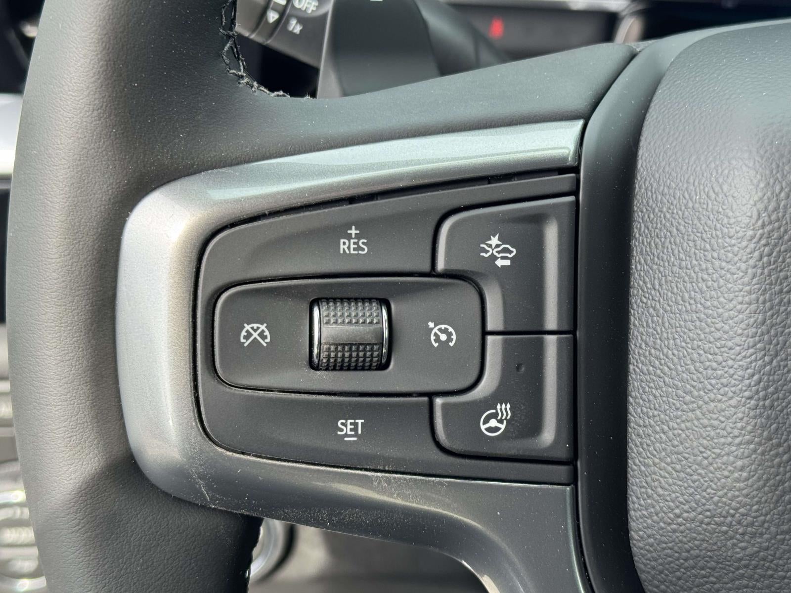 2026 Chevrolet Silverado 1500 4WD Crew Cab Short Bed RST