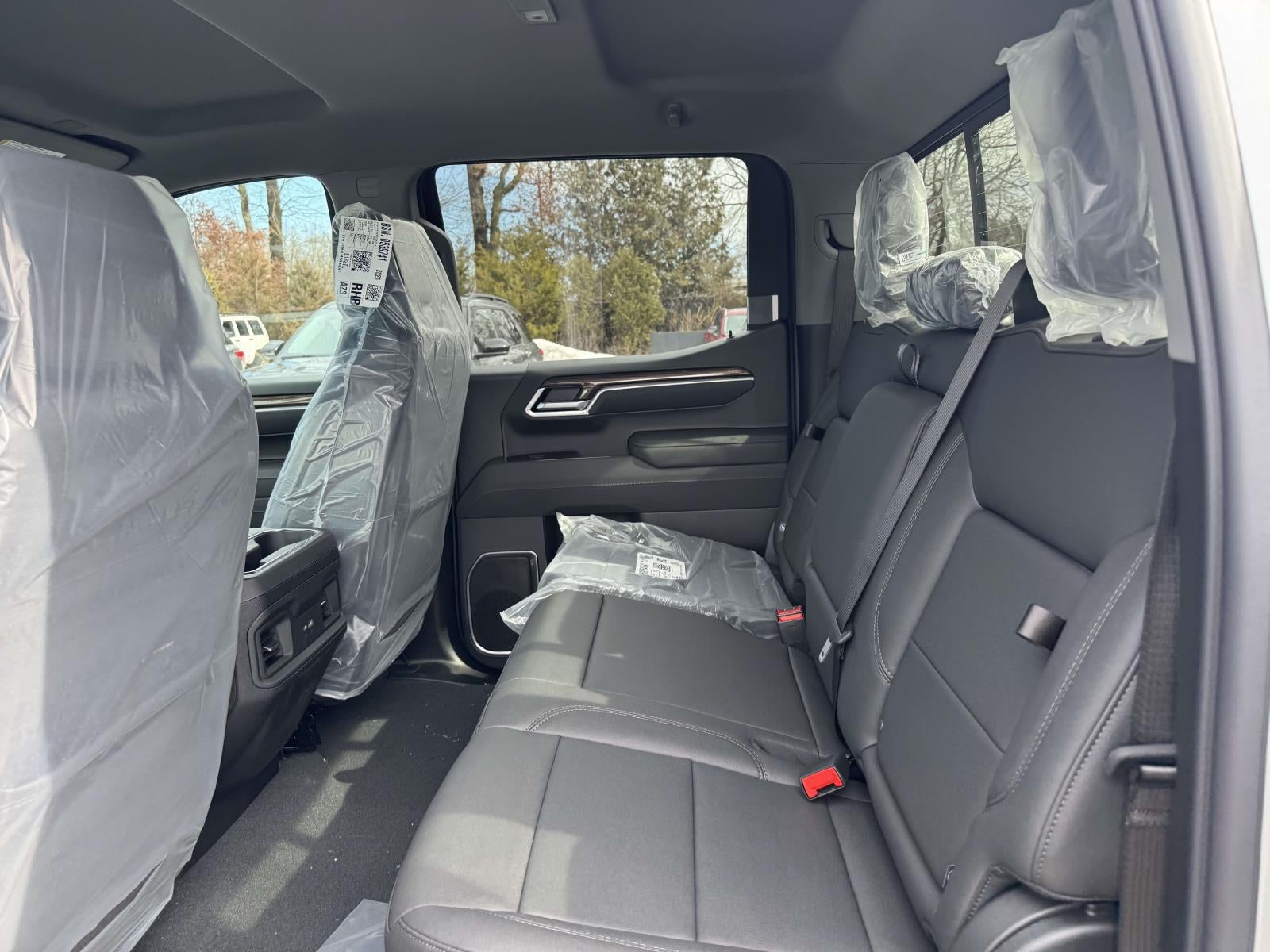 2026 Chevrolet Silverado 1500 4WD Crew Cab Short Bed RST