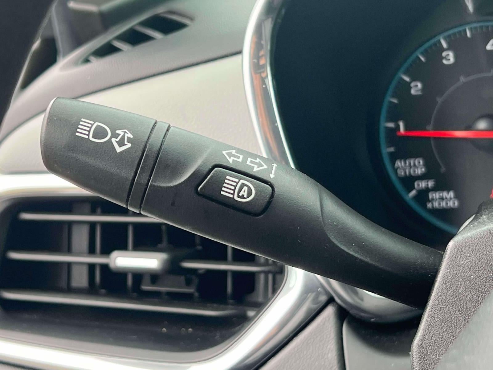 2020 Chevrolet Equinox FWD LS