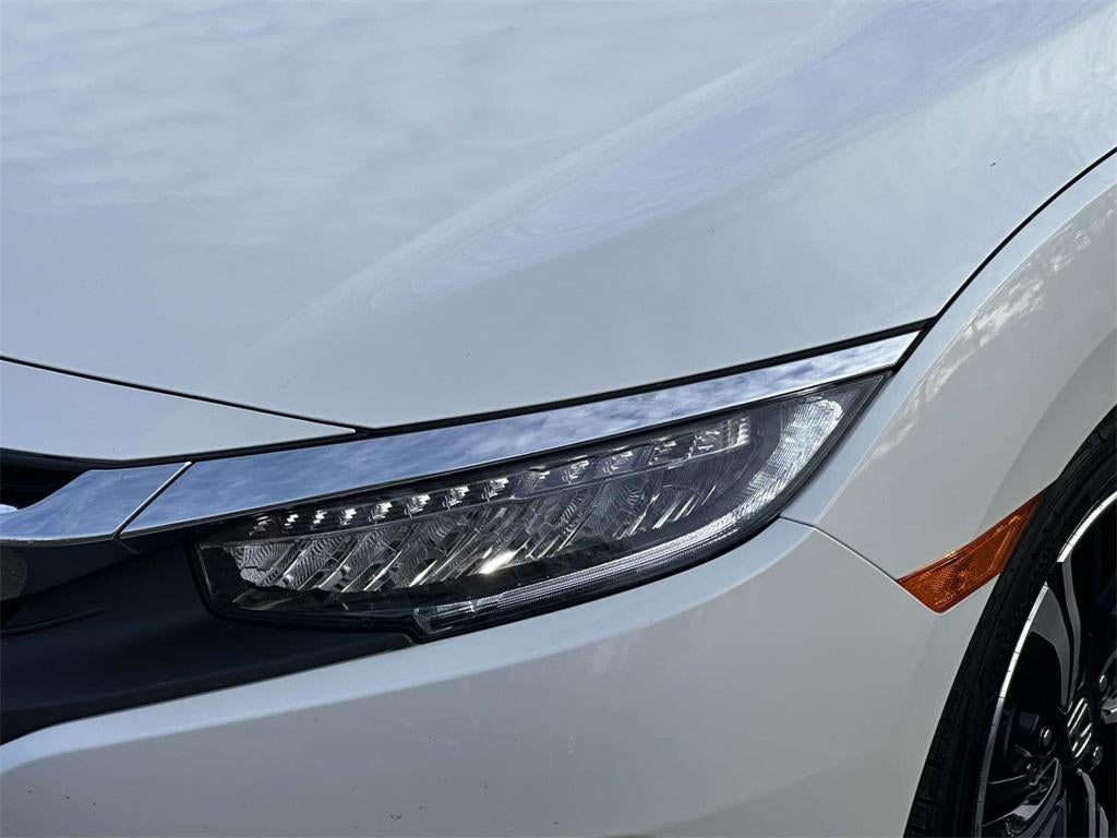 2017 Honda Civic Touring