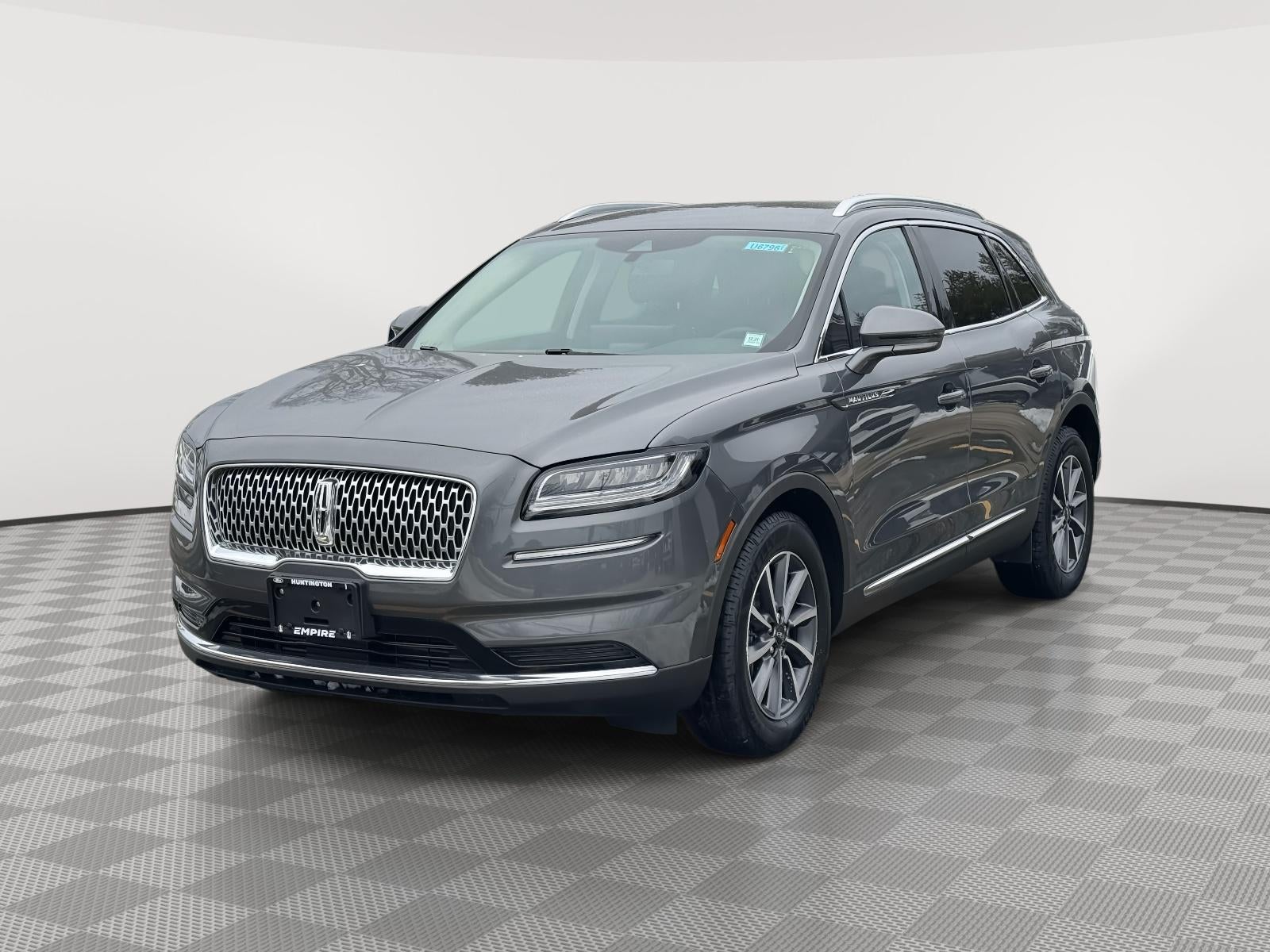2022 Lincoln Nautilus Standard