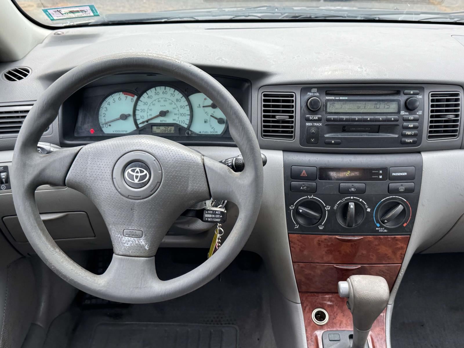 2003 Toyota Corolla LE