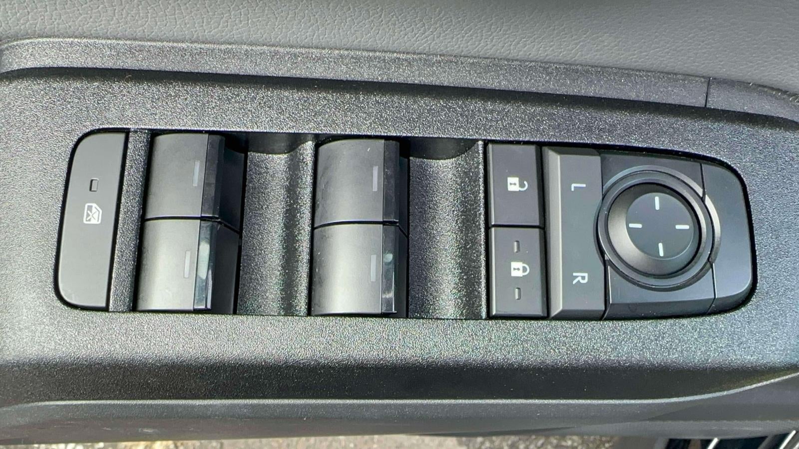 2026 Toyota RAV4 XLE