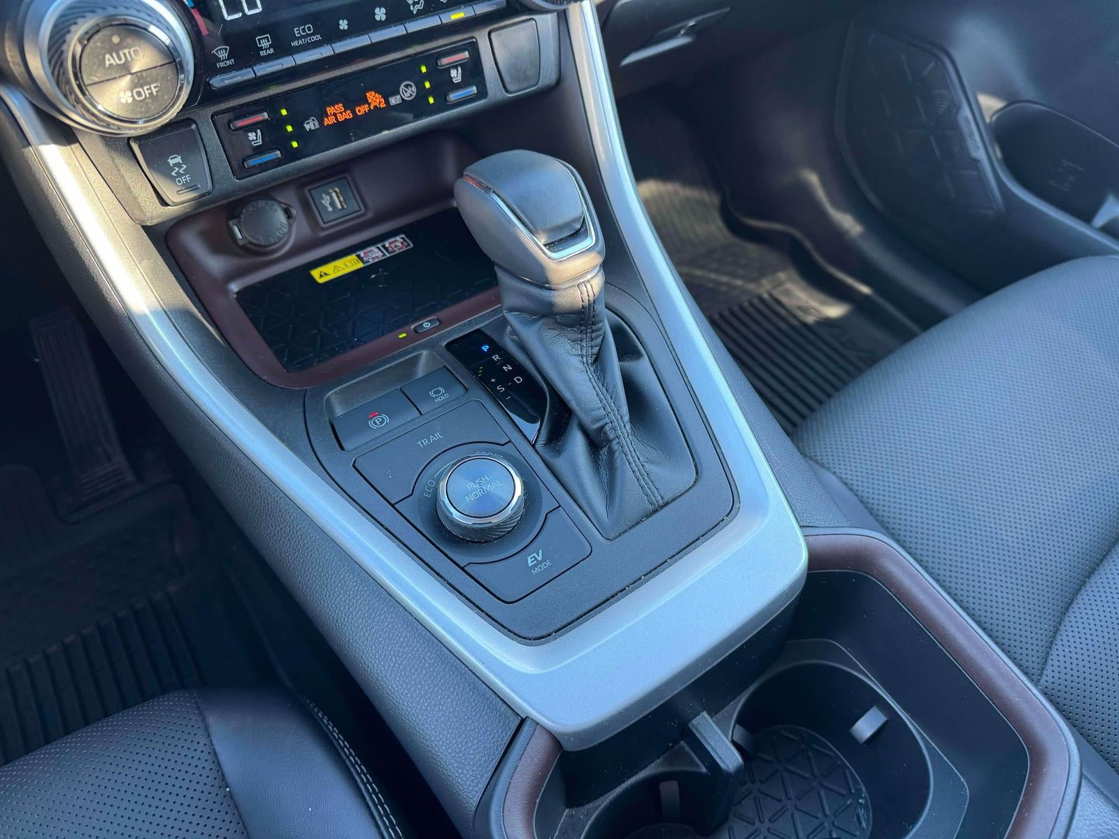 2023 Toyota RAV4 Hybrid Limited