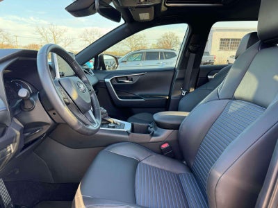 2022 Toyota RAV4 Hybrid XSE