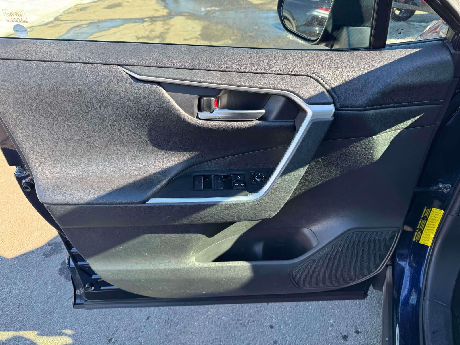 2019 Toyota RAV4 Hybrid XSE