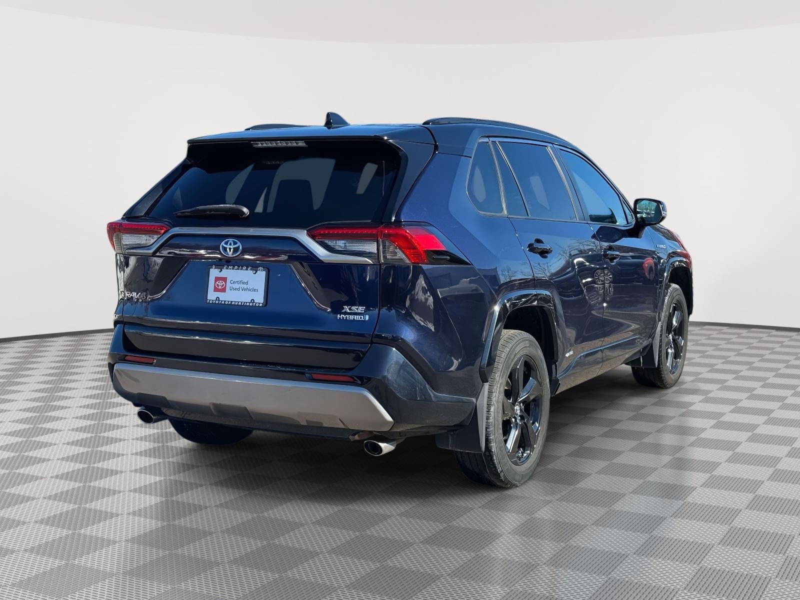 2019 Toyota RAV4 Hybrid XSE