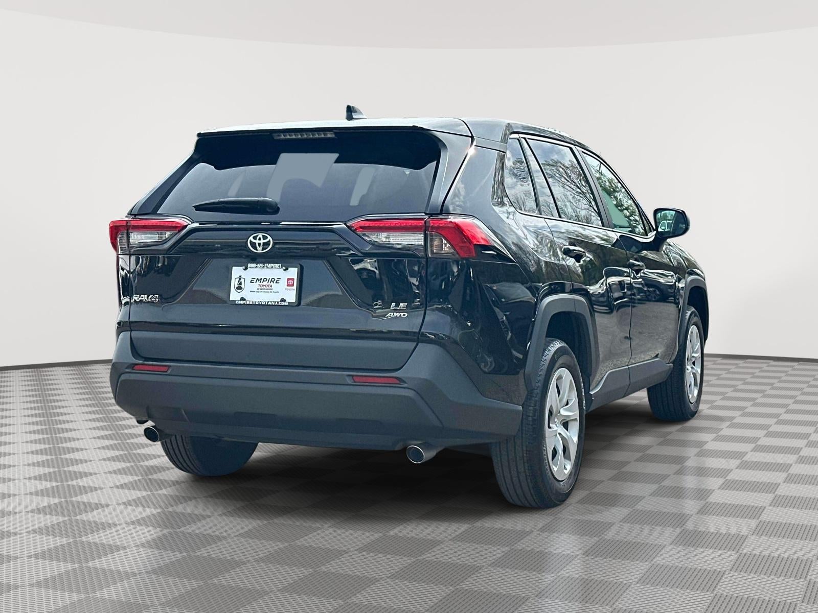 2023 Toyota RAV4 LE