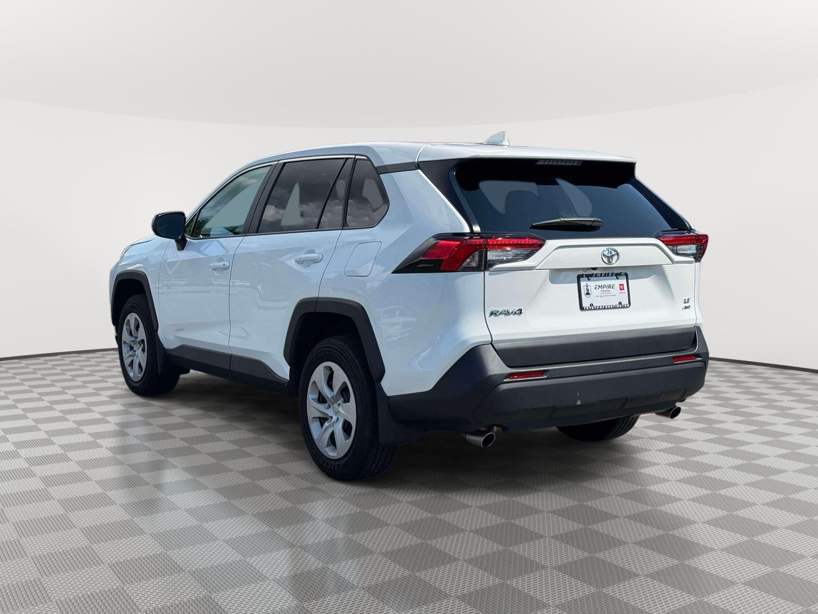 2025 Toyota RAV4 LE