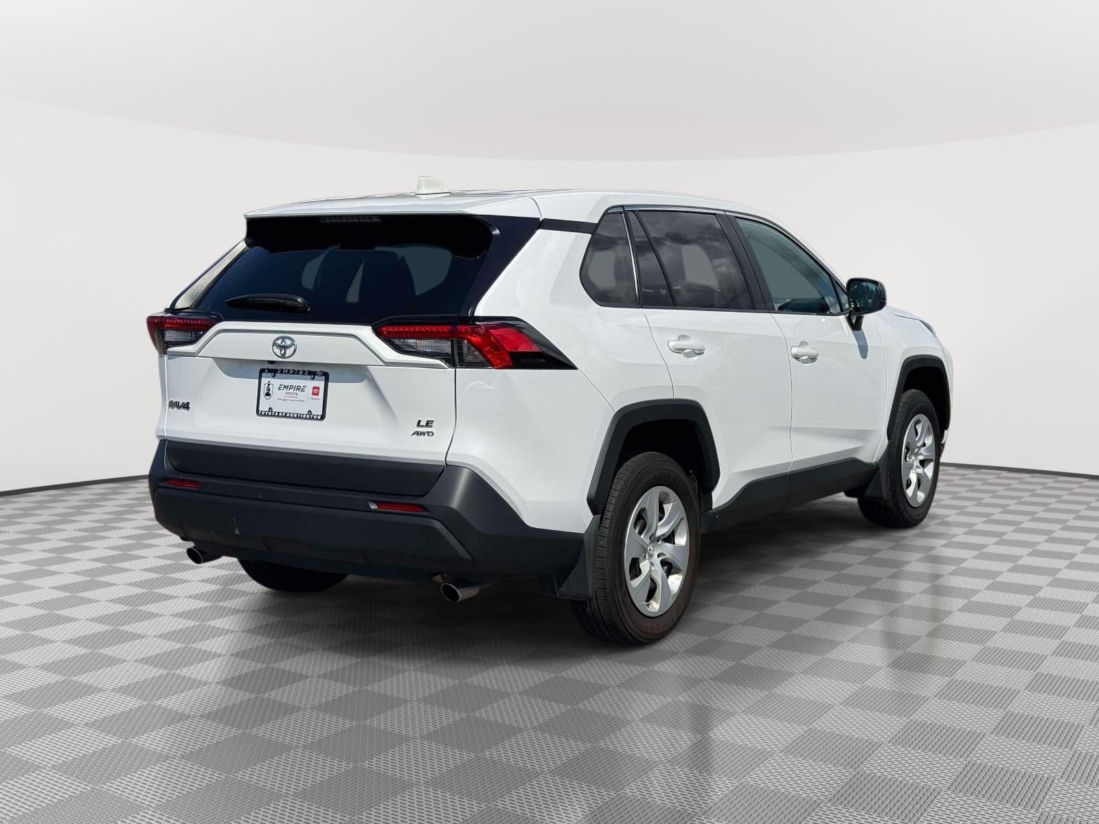 2025 Toyota RAV4 LE