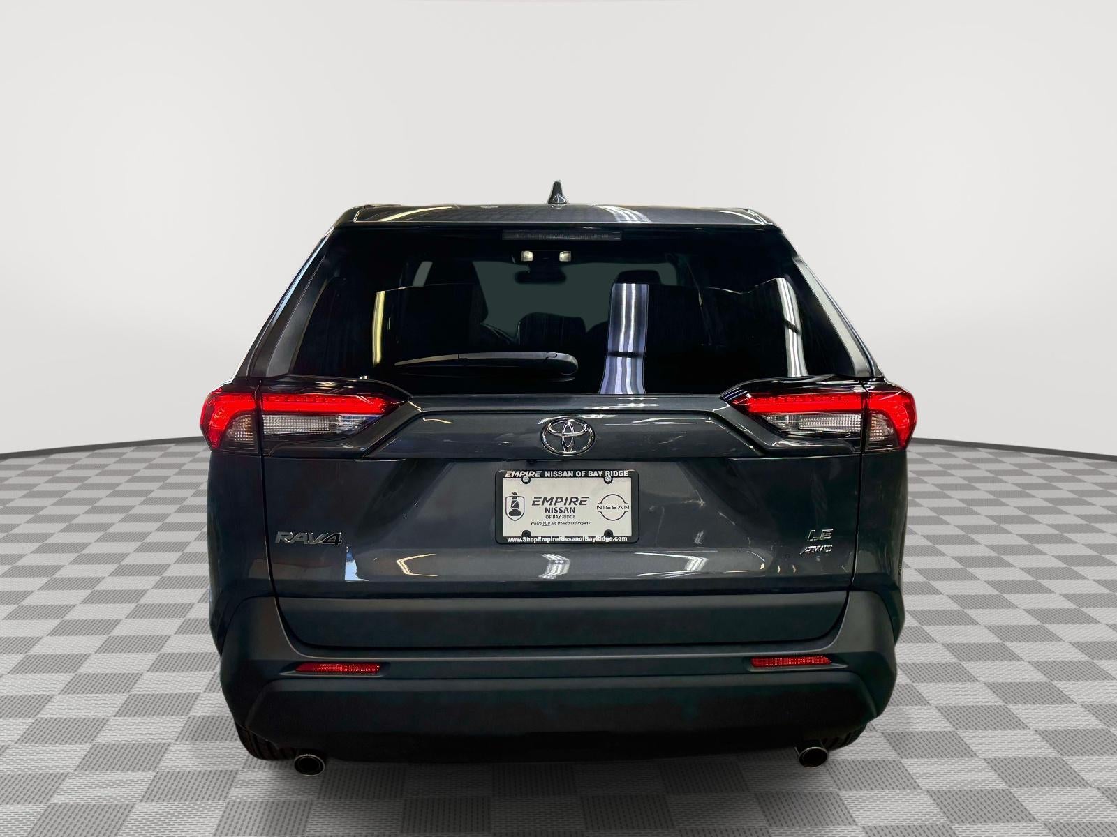 2025 Toyota RAV4 LE