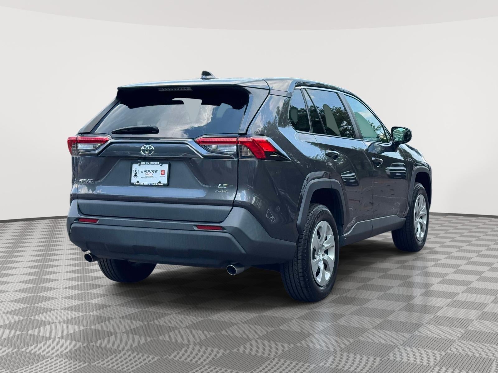 2022 Toyota RAV4 LE