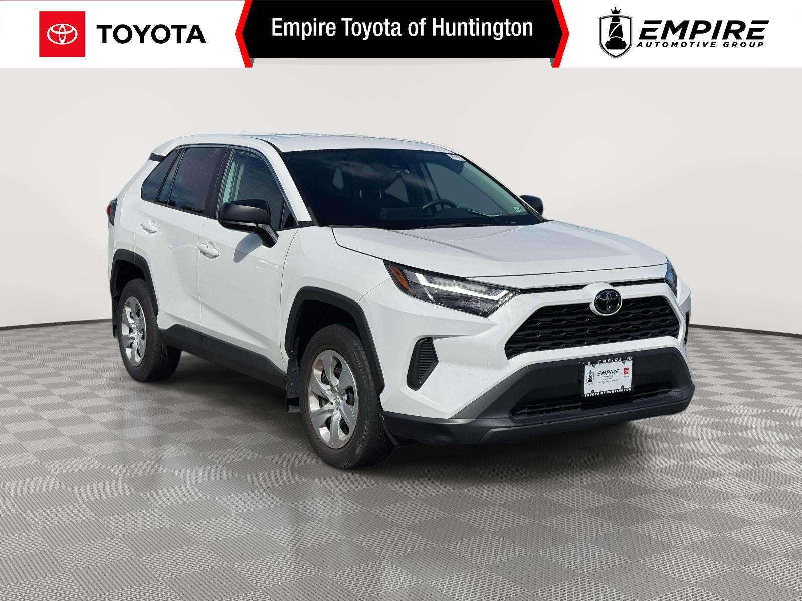 2023 Toyota RAV4 LE