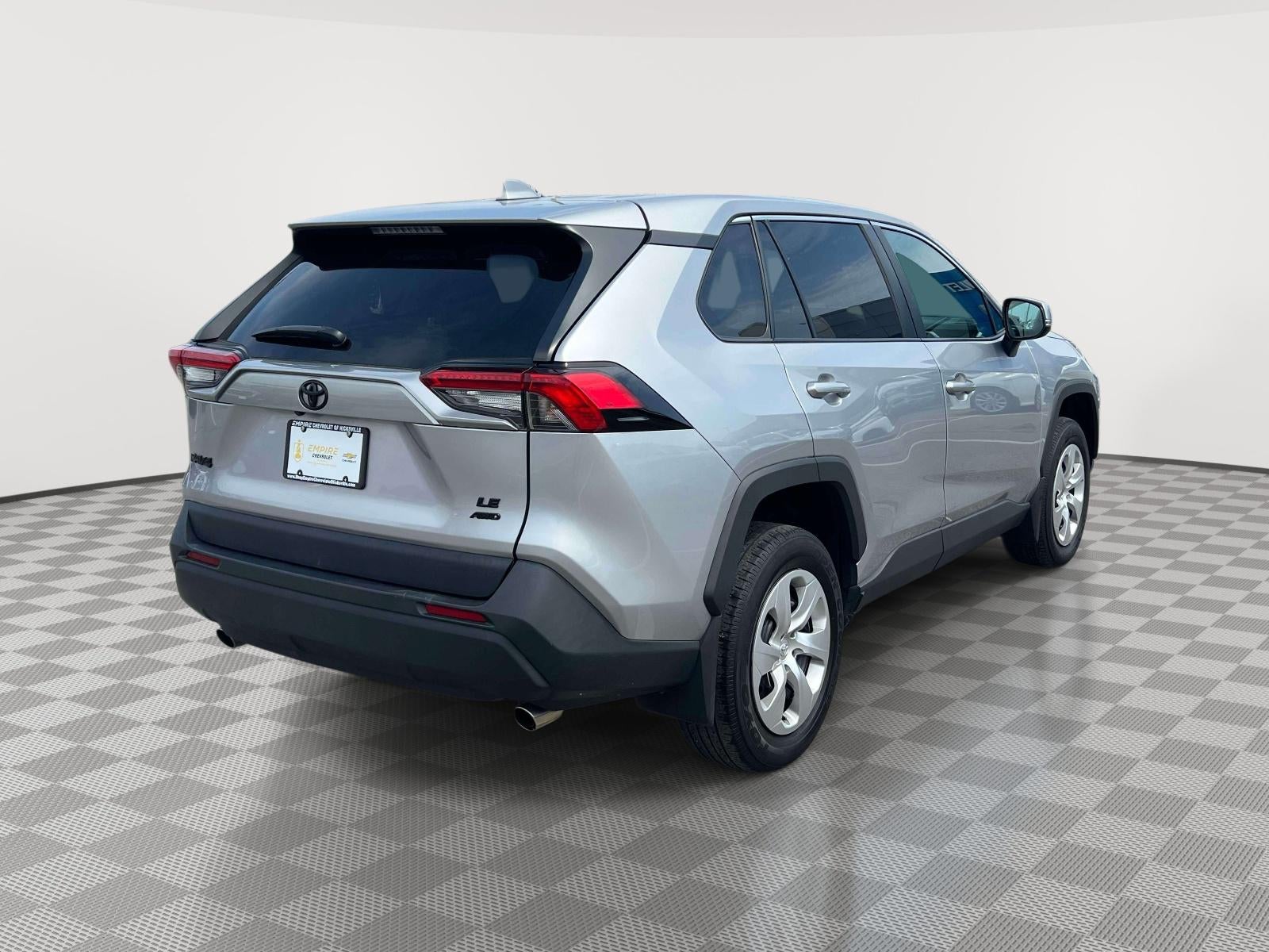 2023 Toyota RAV4 LE