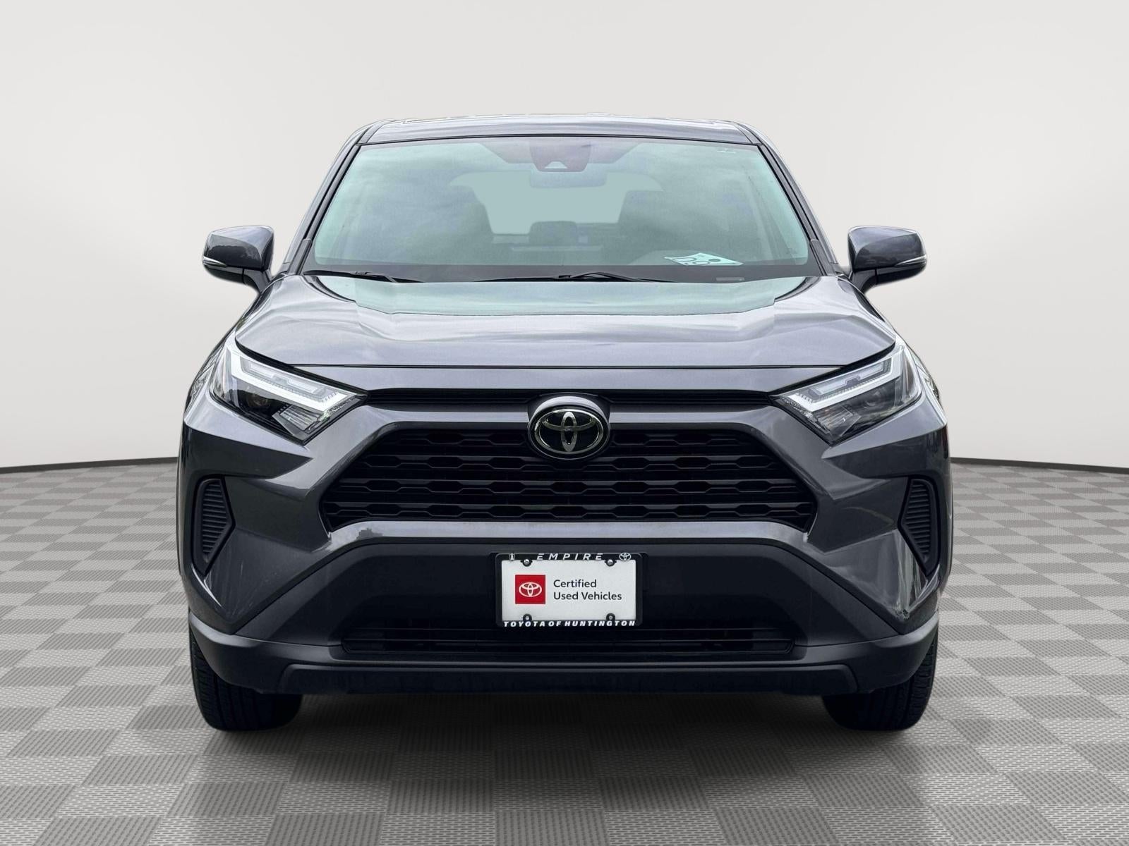 2023 Toyota RAV4 LE