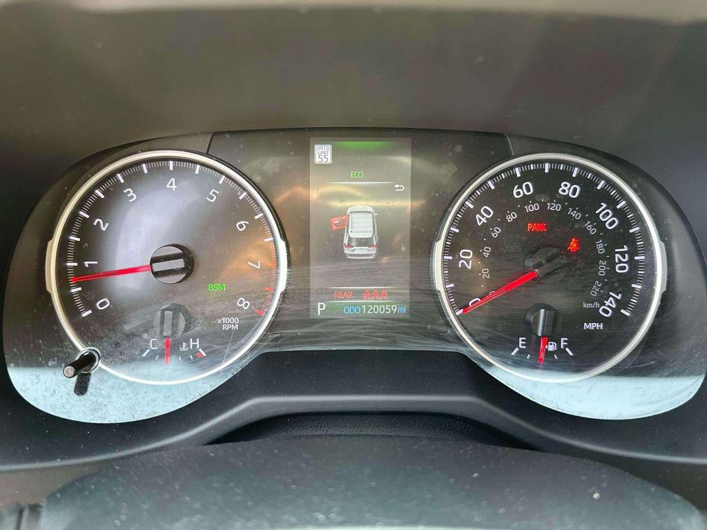 2022 Toyota RAV4 LE