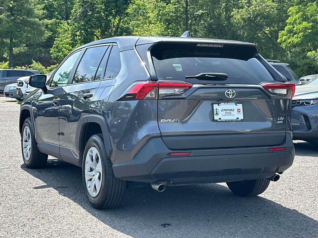 2022 Toyota RAV4 LE