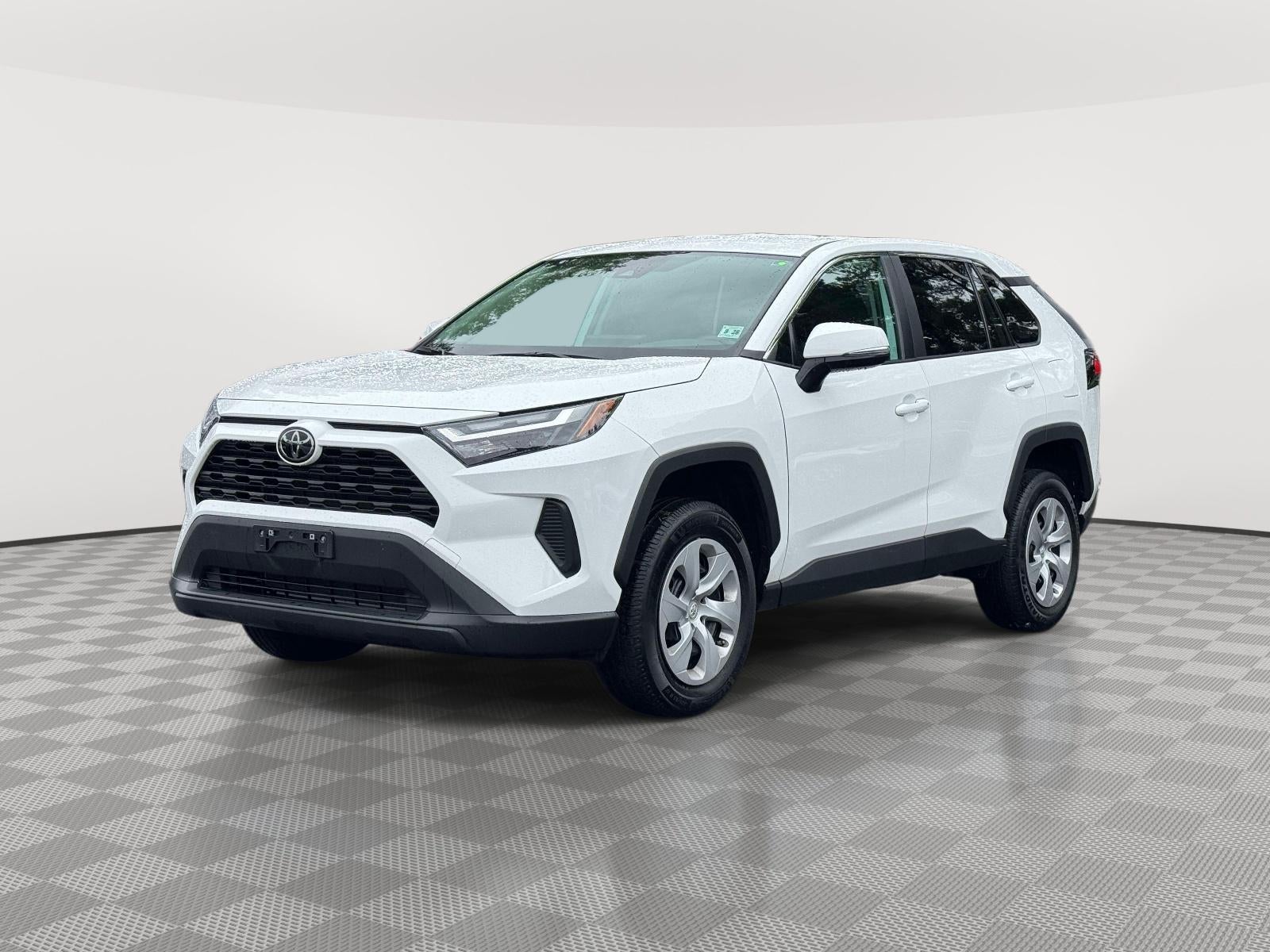 2023 Toyota RAV4 LE