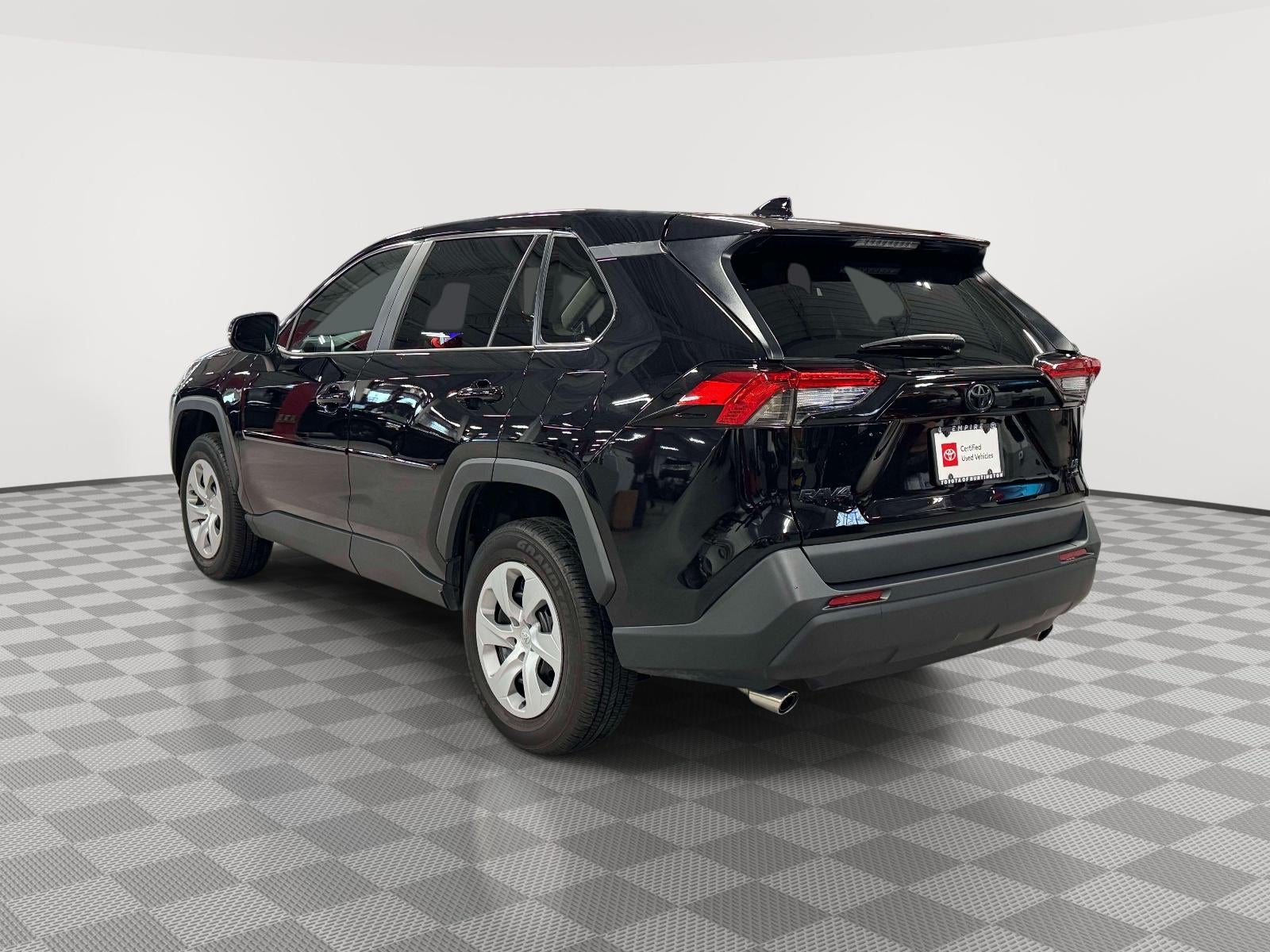 2024 Toyota RAV4 LE