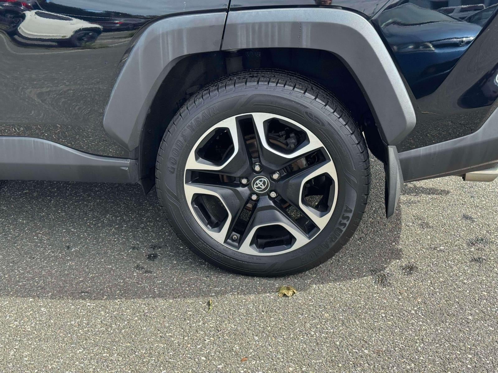 2019 Toyota RAV4 Adventure