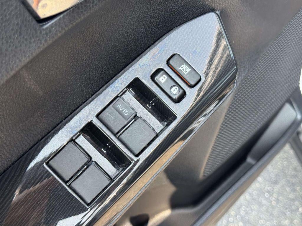 2018 Toyota RAV4 SE