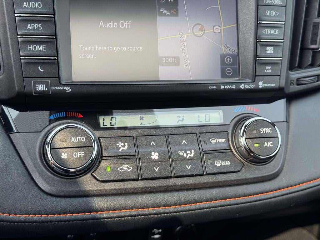 2018 Toyota RAV4 SE