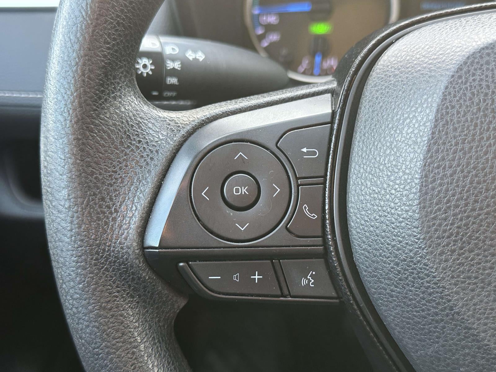 2020 Toyota RAV4 Hybrid LE