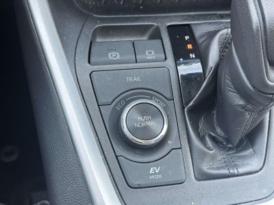 2020 Toyota RAV4 Hybrid LE