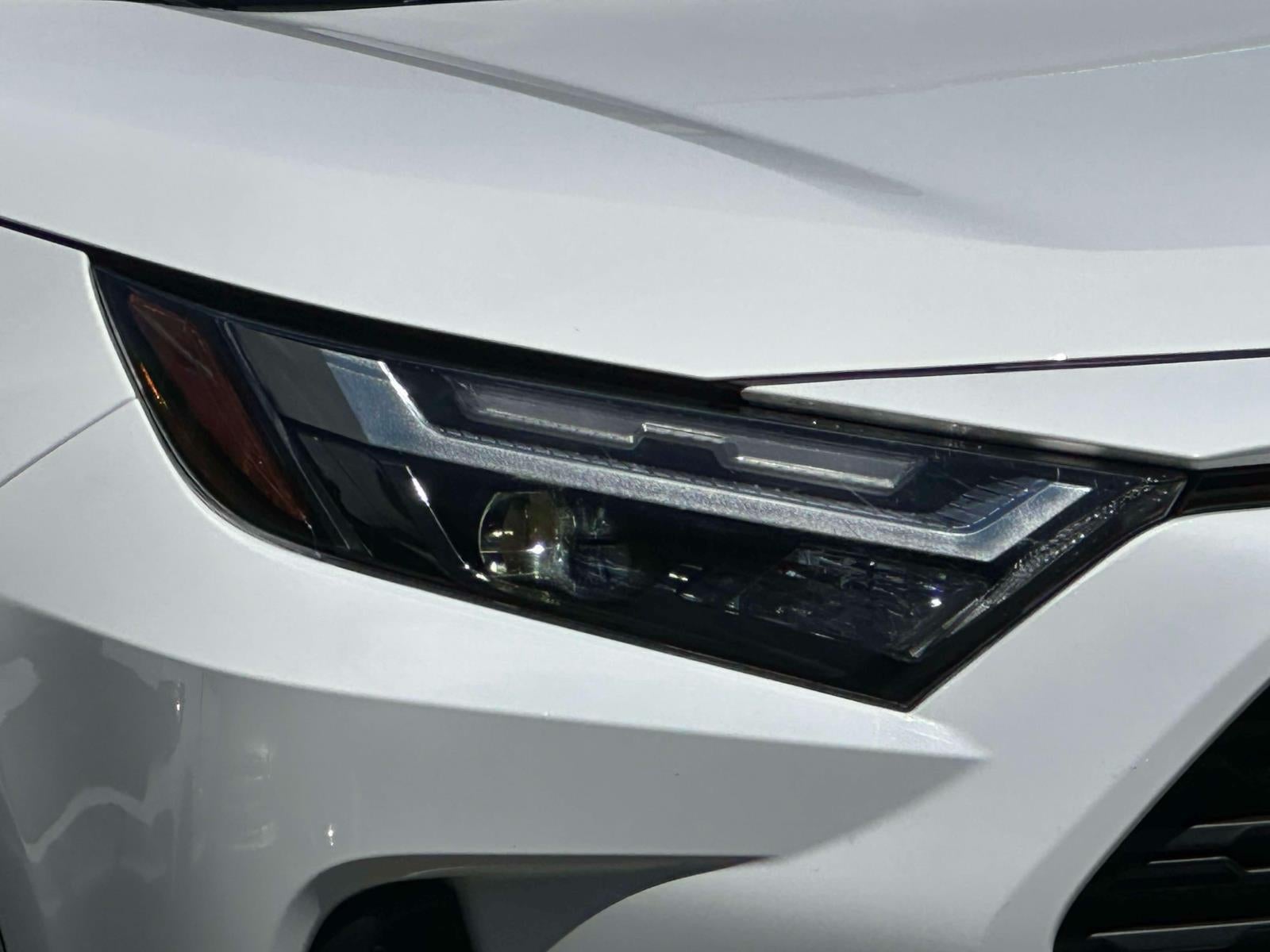 2023 Toyota RAV4 Hybrid LE