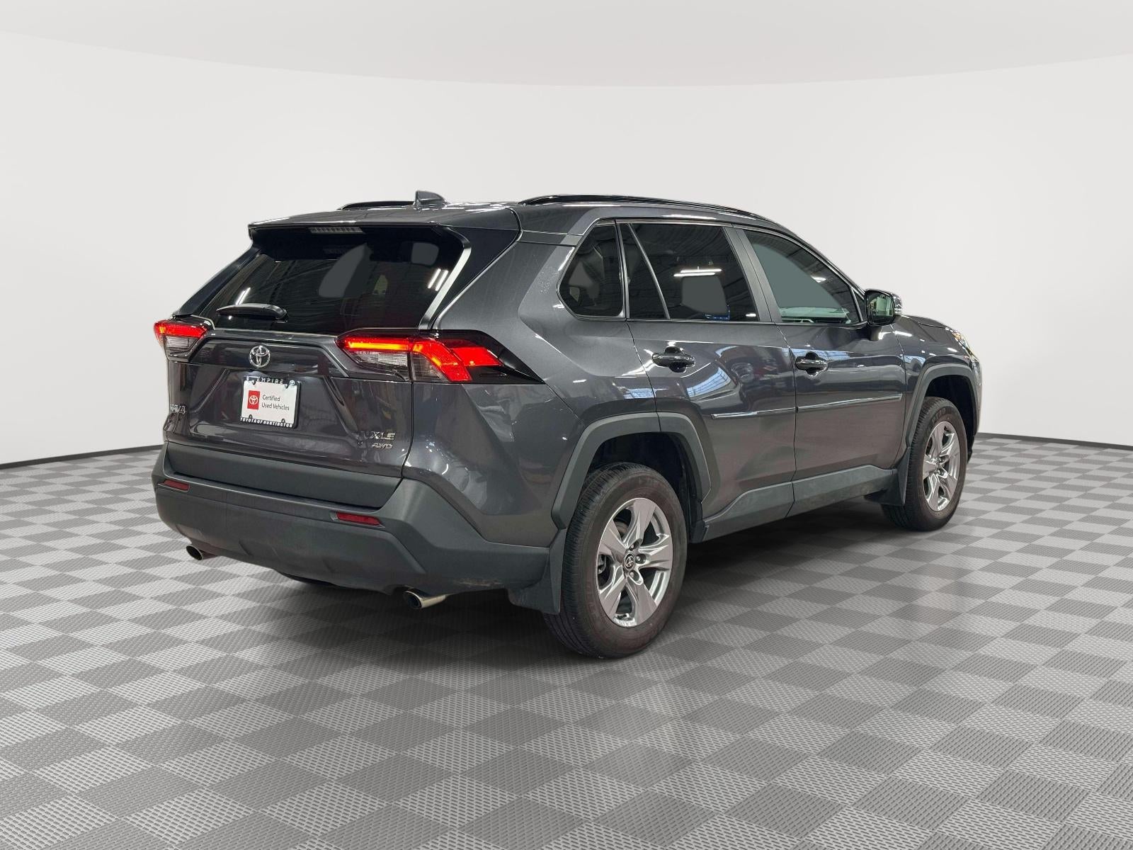 2022 Toyota RAV4 XLE
