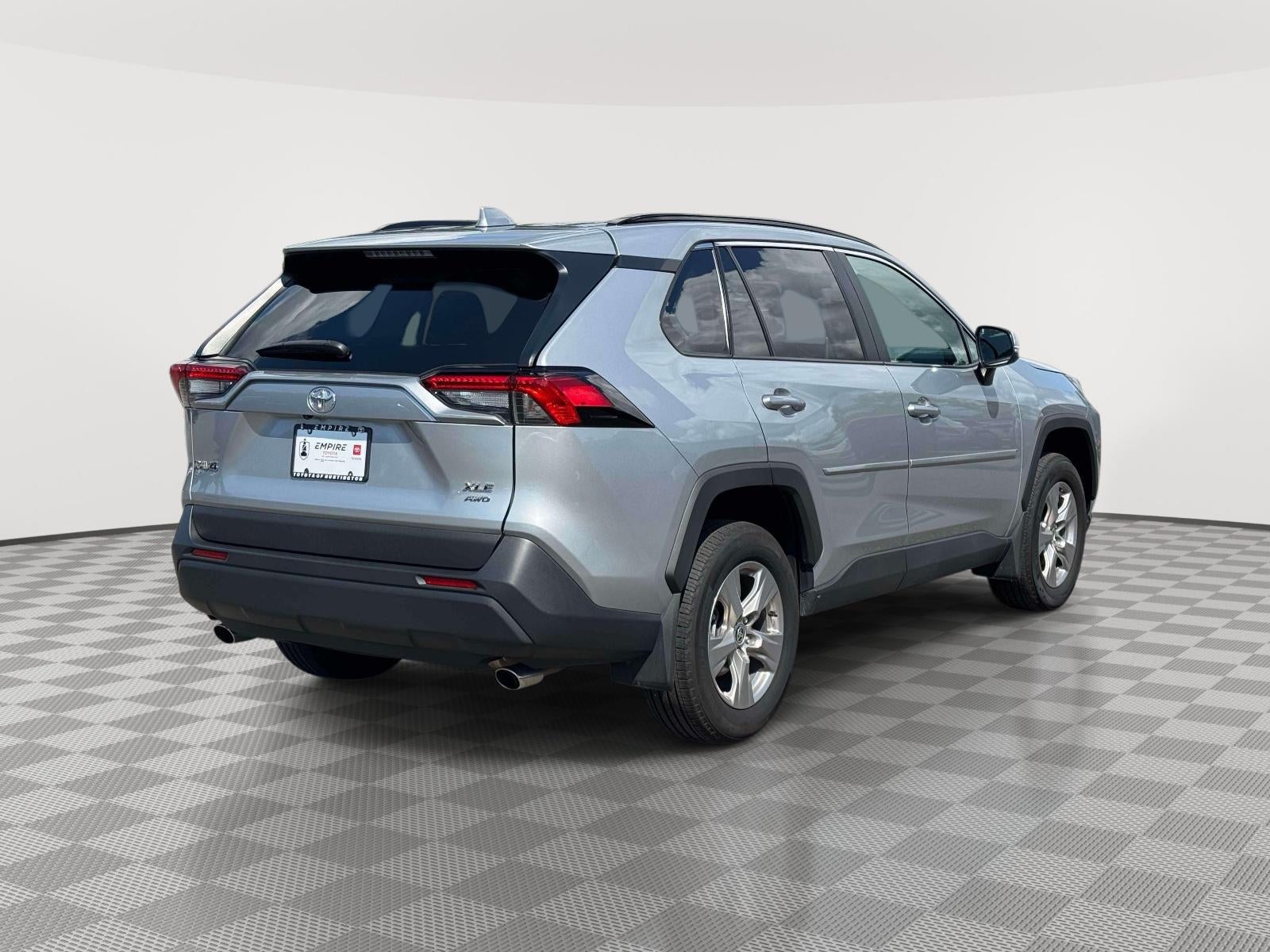2025 Toyota RAV4 XLE