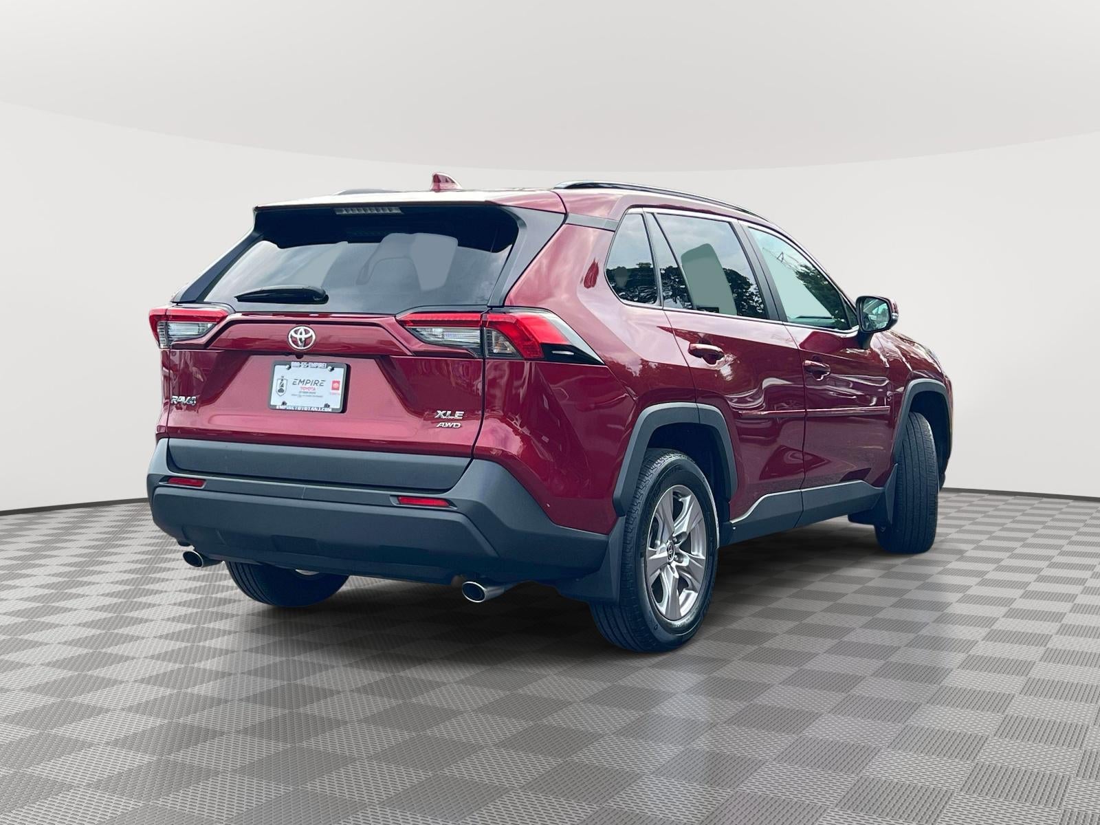 2022 Toyota RAV4 XLE