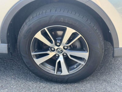 2016 Toyota RAV4 XLE