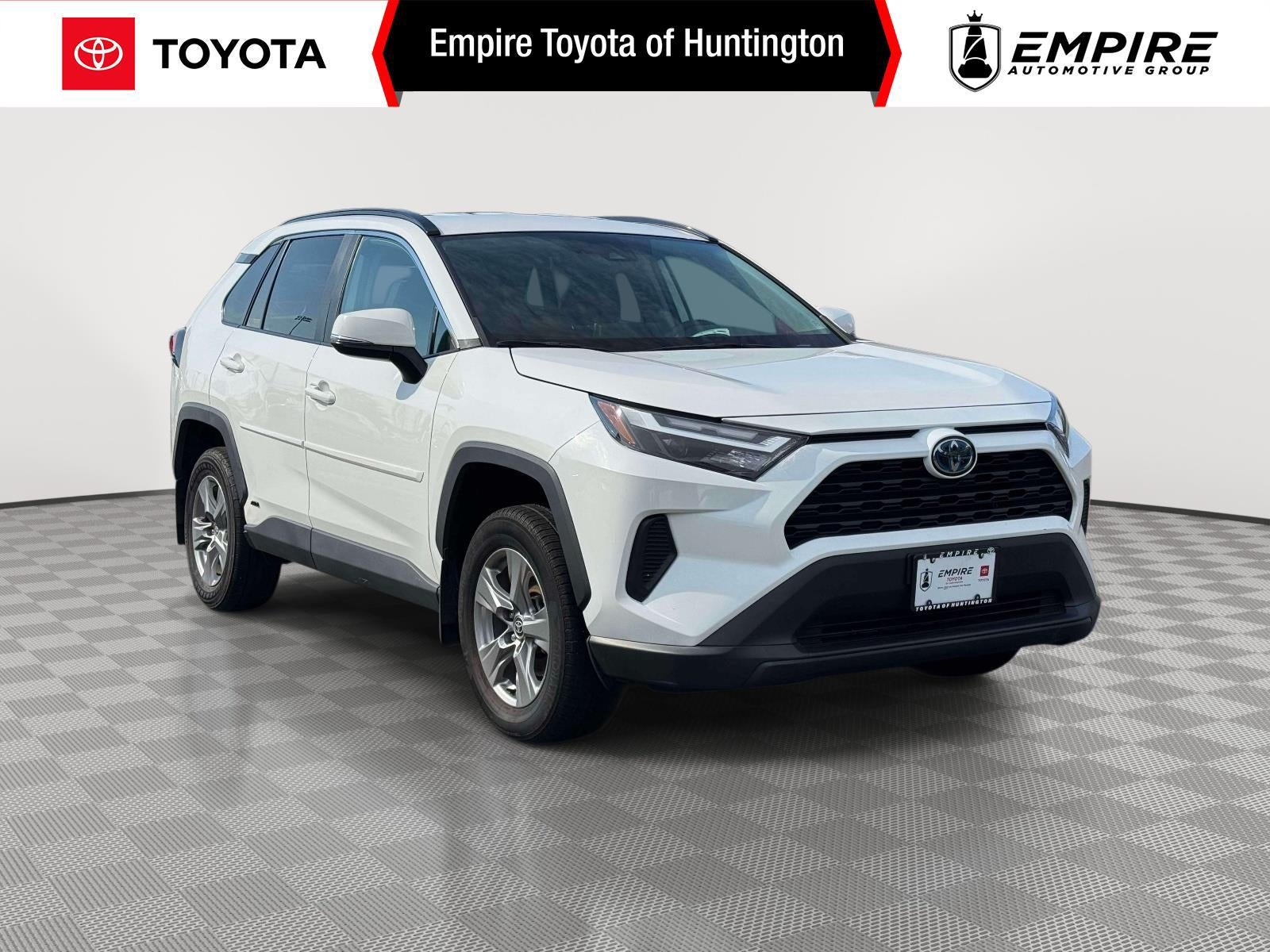 2023 Toyota RAV4 Hybrid XLE