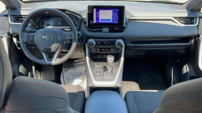 2024 Toyota RAV4 Hybrid SE