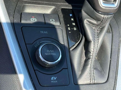 2024 Toyota RAV4 Hybrid SE