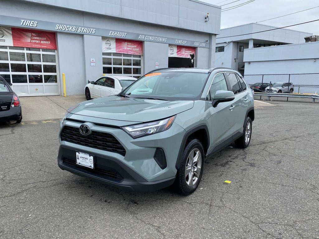 2023 Toyota RAV4 XLE