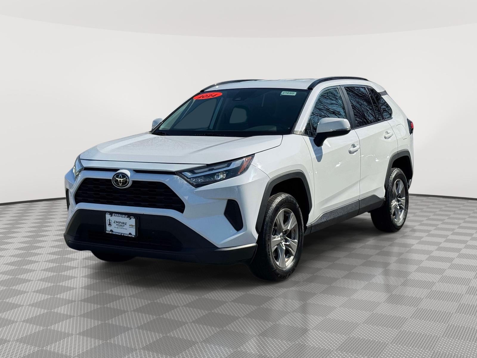 2024 Toyota RAV4 XLE