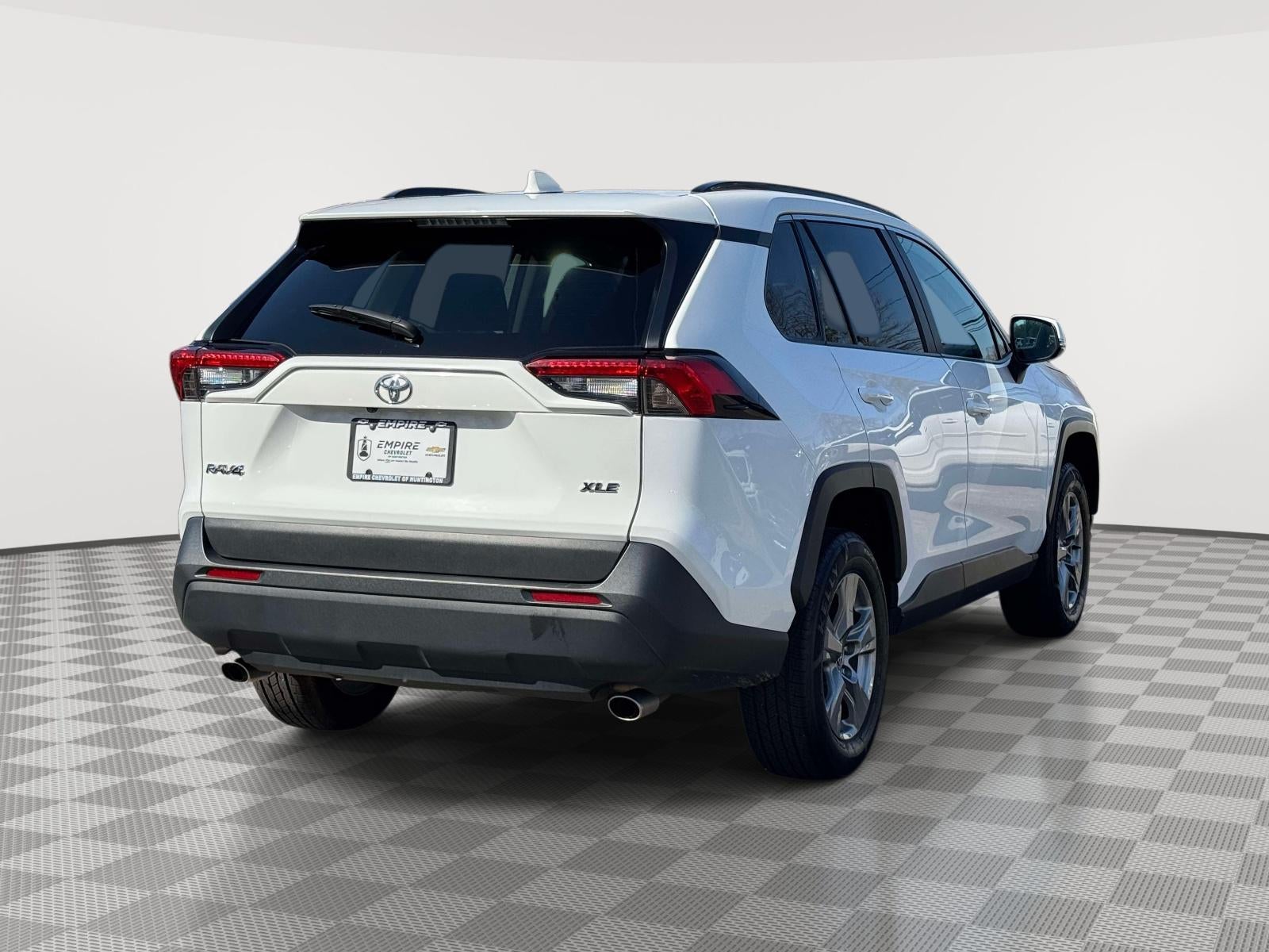 2024 Toyota RAV4 XLE