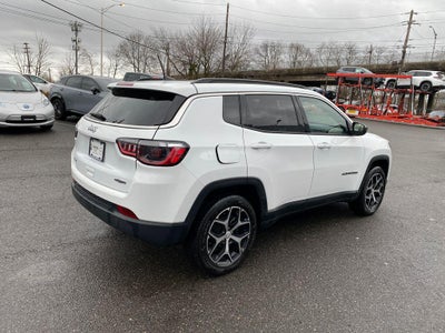 2024 Jeep Compass Latitude 4x4